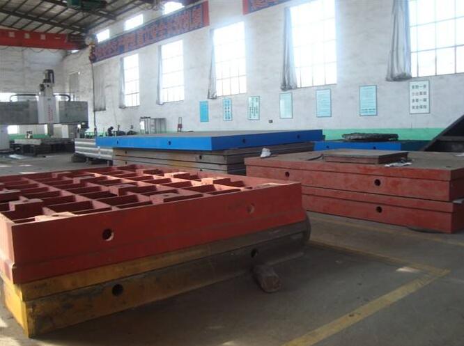 鉚工鑄鐵平闆案(an)例