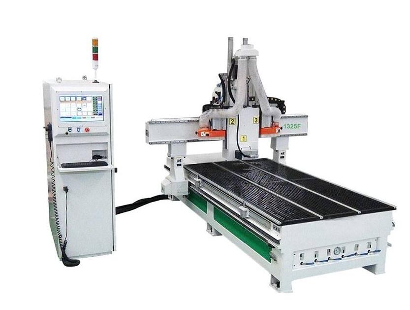 陝(shǎn)西數控加工中(zhong)心為什麼一定(ding)要運用切削液(yè)?